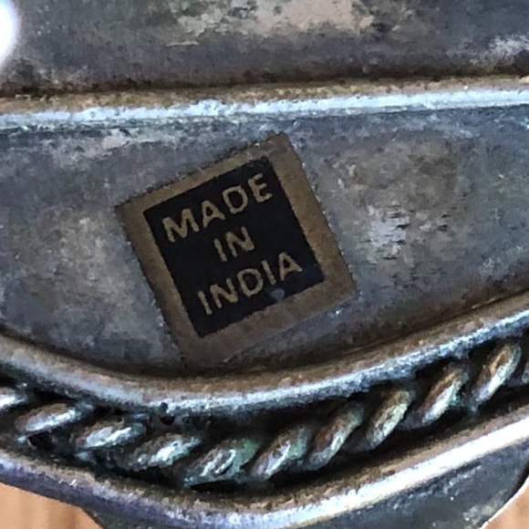 Vintage Stone Cuff Bracelet - Picture 10 of 10